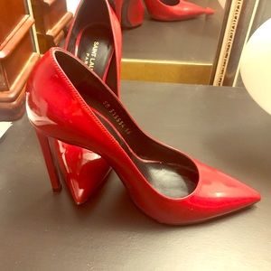 Authentic red Yves Saint Lauren size 36 stilettos.
